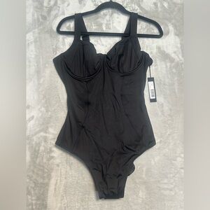 TA3 Lifty One Piece Swimsuit Black Women’s XL Reg/Long B/C